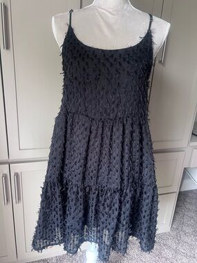 Blu Pepper Jr Women’s Black Textured Spaghetti Strap Tiered Dress - Size Small